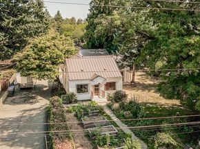 12048 10th Avenue S, Burien WA 98168