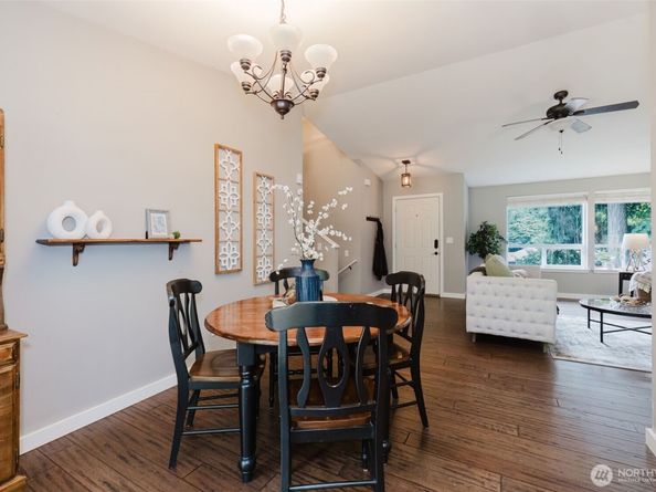 1116 Lower Marine Drive, Bremerton WA 98312
