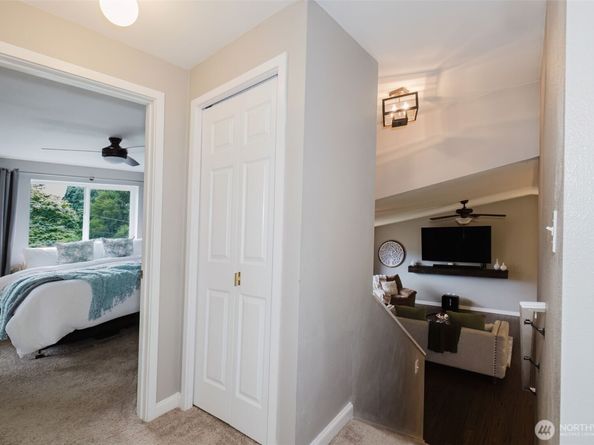 1116 Lower Marine Drive, Bremerton WA 98312