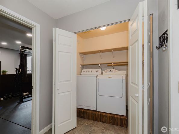 1116 Lower Marine Drive, Bremerton WA 98312