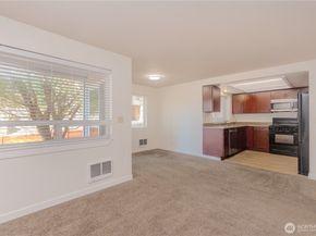1626 Grant Avenue S B103, Renton WA 98055