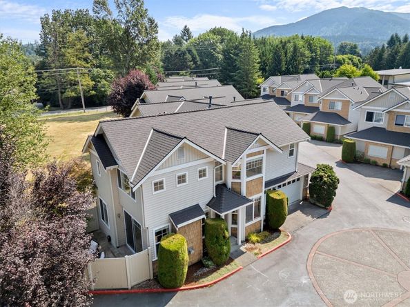 205 Newport Way NW G2, Issaquah WA 98027
