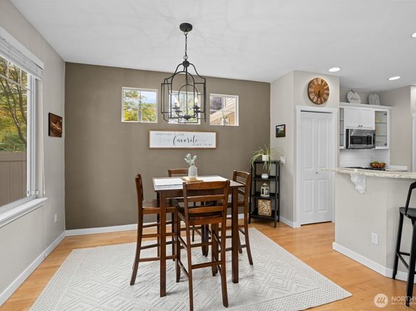 205 Newport Way NW G2, Issaquah WA 98027