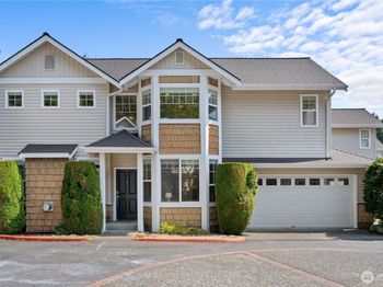 205 Newport Way NW