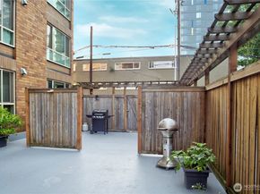 905 Cherry Street 606, Seattle WA 98104