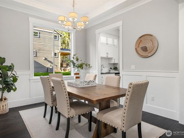 10674 N Madison Avenue NE, Bainbridge Island WA 98110