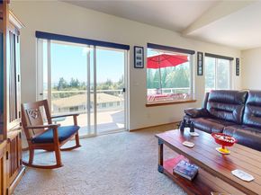 7549 E Alki View Court, Port Orchard WA 98366