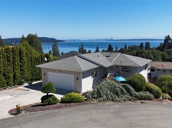 7549 E Alki View Court