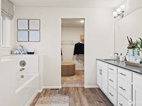 17505 NE Midnight Sun Loop, Poulsbo WA 98370