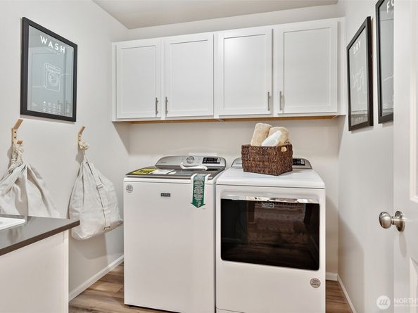 17505 NE Midnight Sun Loop, Poulsbo WA 98370