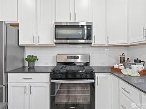 17505 NE Midnight Sun Loop, Poulsbo WA 98370