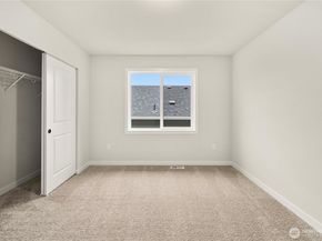 17505 NE Midnight Sun Loop, Poulsbo WA 98370