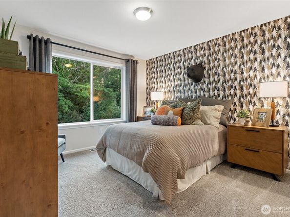 17505 NE Midnight Sun Loop, Poulsbo WA 98370