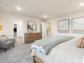 17505 NE Midnight Sun Loop, Poulsbo WA 98370