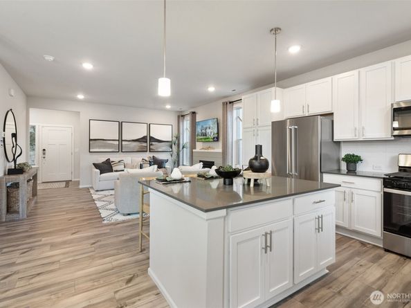 17505 NE Midnight Sun Loop, Poulsbo WA 98370