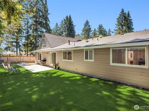 15406 119th Avenue NE, Bothell WA 98011