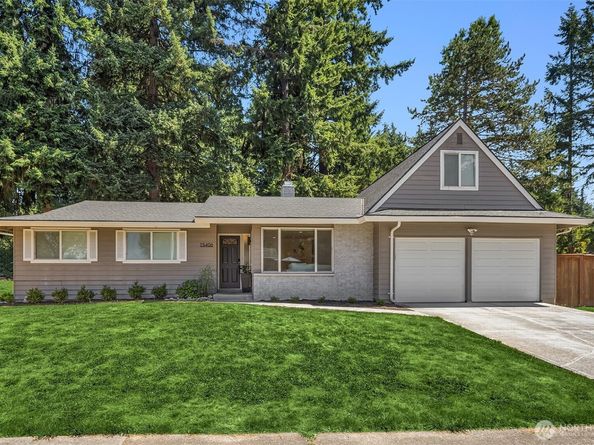 15406 119th Avenue NE, Bothell WA 98011
