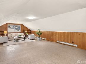 14076 117th Avenue NE, Kirkland WA 98034