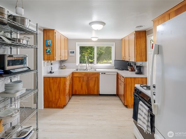 305 Alverson Boulevard, Everett WA 98201