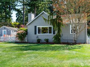 305 Alverson Boulevard, Everett WA 98201