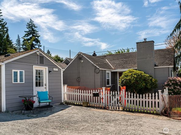 305 Alverson Boulevard, Everett WA 98201