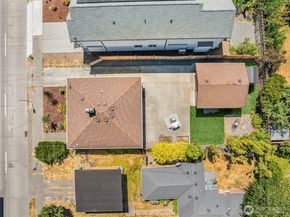6827 25th Avenue NE, Seattle WA 98115