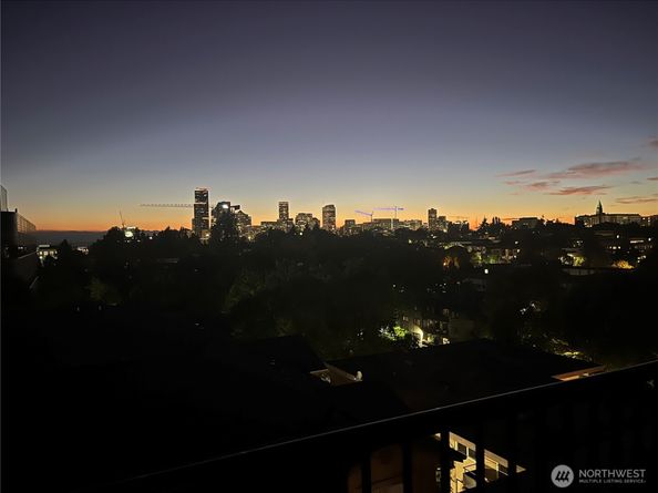 303 23rd Avenue S 506, Seattle WA 98144