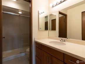 3421 SW Roxbury Street 106, Seattle WA 98126