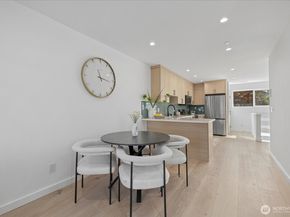 6032 42nd Avenue SW C, Seattle WA 98136