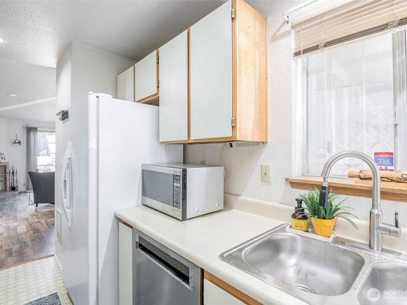 1440 S 308th Lane, Federal Way WA 98003