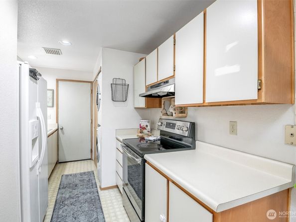 1440 S 308th Lane, Federal Way WA 98003