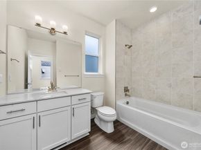 4021 Aberdeen Way NE, Renton WA 98056