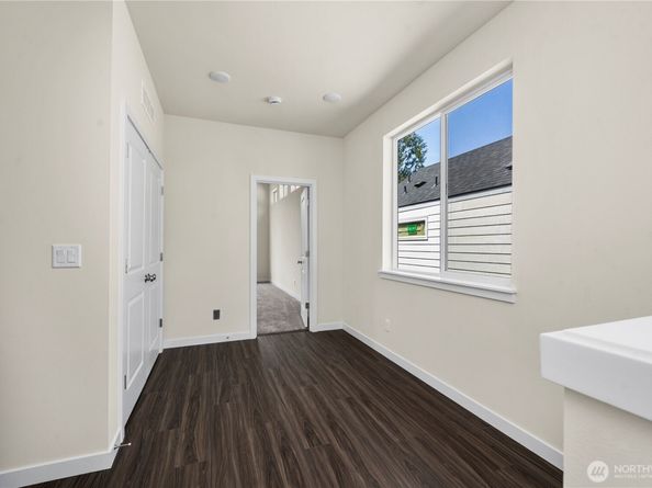 4021 Aberdeen Way NE, Renton WA 98056