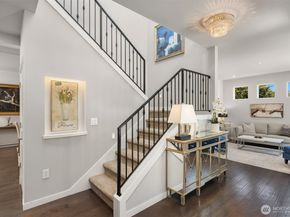6213 NE 198TH Street, Kenmore WA 98028