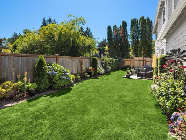6213 NE 198TH Street, Kenmore WA 98028