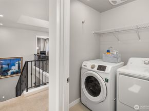 6213 NE 198TH Street, Kenmore WA 98028