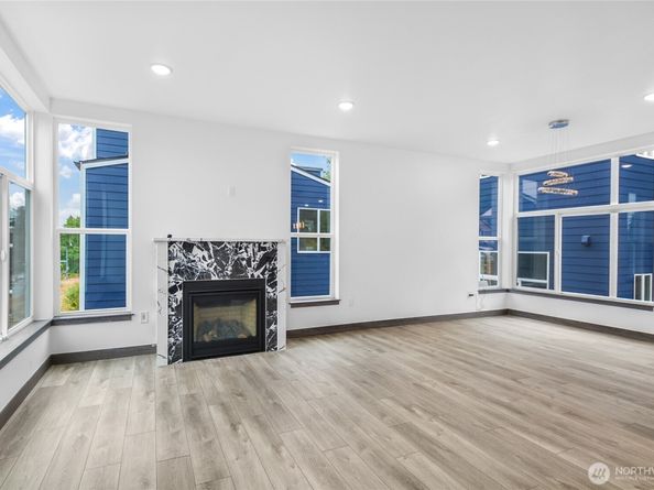 8608 42nd Avenue S, Seattle WA 98118