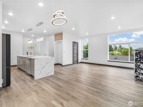 8608 42nd Avenue S, Seattle WA 98118