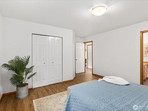 11413 20th Street NE 5, Lake Stevens WA 98258