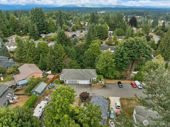 11413 20th Street NE 5, Lake Stevens WA 98258