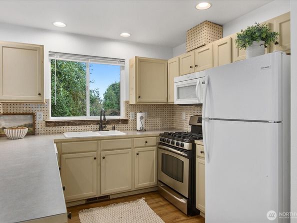 11413 20th Street NE 5, Lake Stevens WA 98258