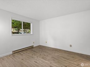 12904 126th Court NE J103, Kirkland WA 98034