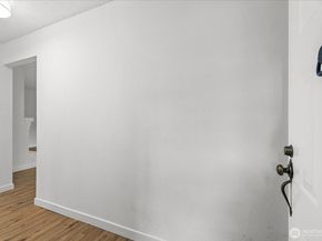 12904 126th Court NE J103, Kirkland WA 98034