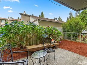 12904 126th Court NE J103, Kirkland WA 98034