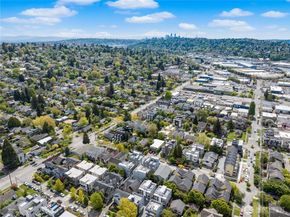 822 B NW 52nd Street, Seattle WA 98107