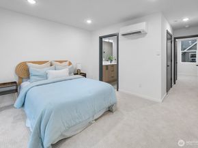 822 B NW 52nd Street, Seattle WA 98107