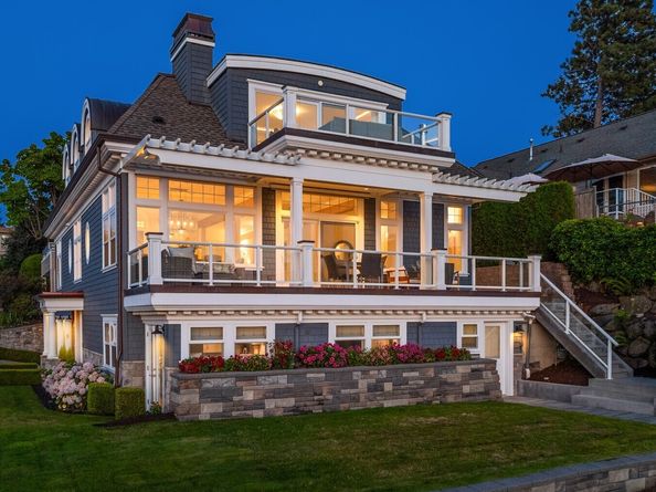 702 2nd Street S, Kirkland WA 98033