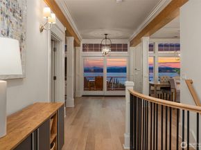 702 2nd Street S, Kirkland WA 98033
