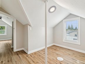 2406 100th Street SE, Everett WA 98208