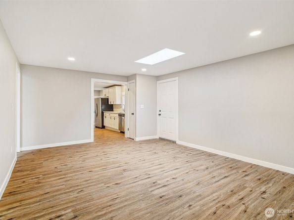 2406 100th Street SE, Everett WA 98208